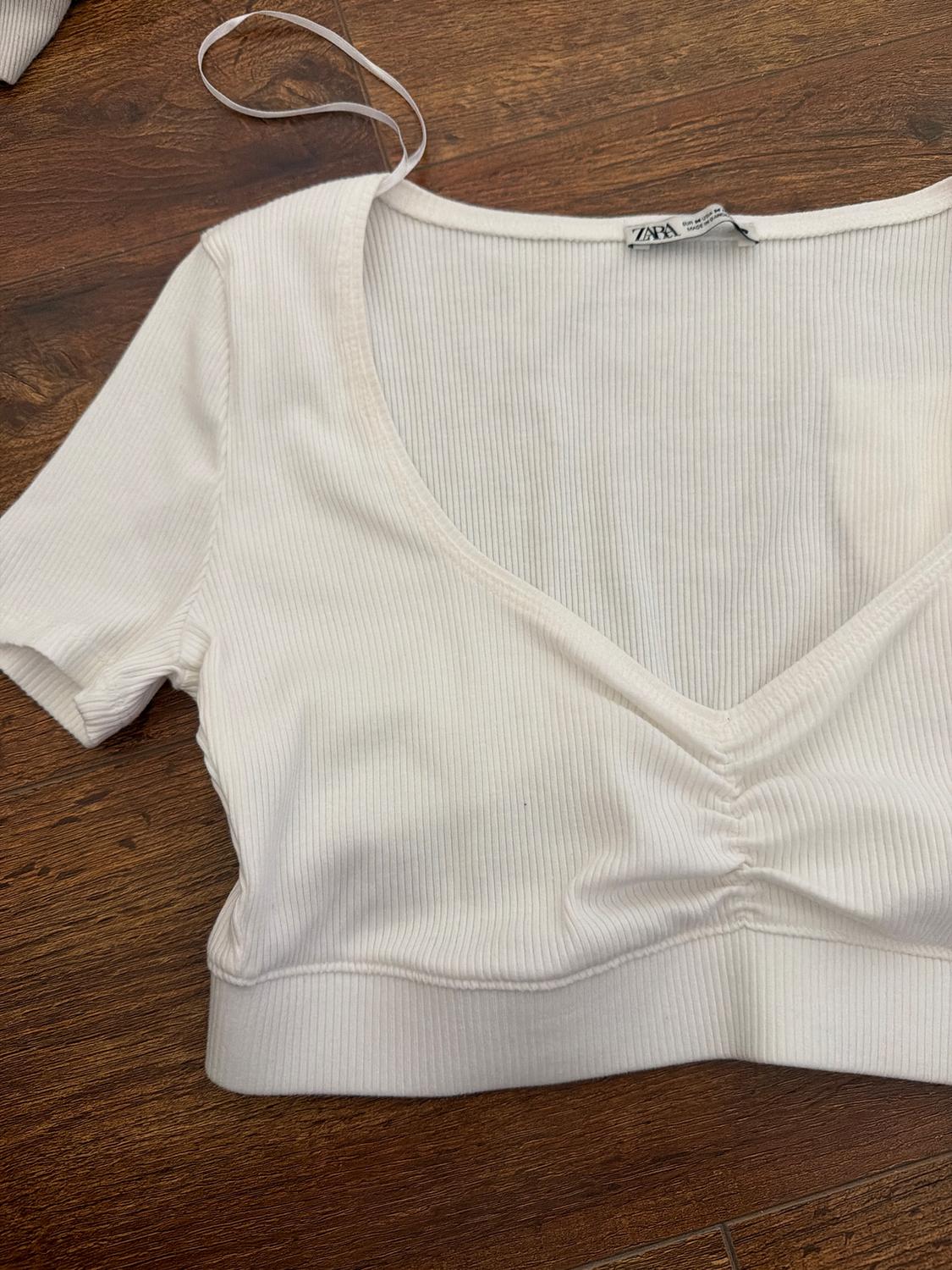 WHITE RIPPLED TOP - Image 3