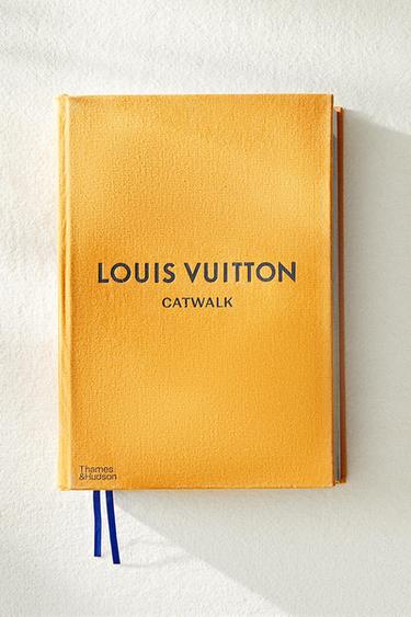 LIVRE LOUIS VUITTON CATWALK - Orange de Zara - Image 6
