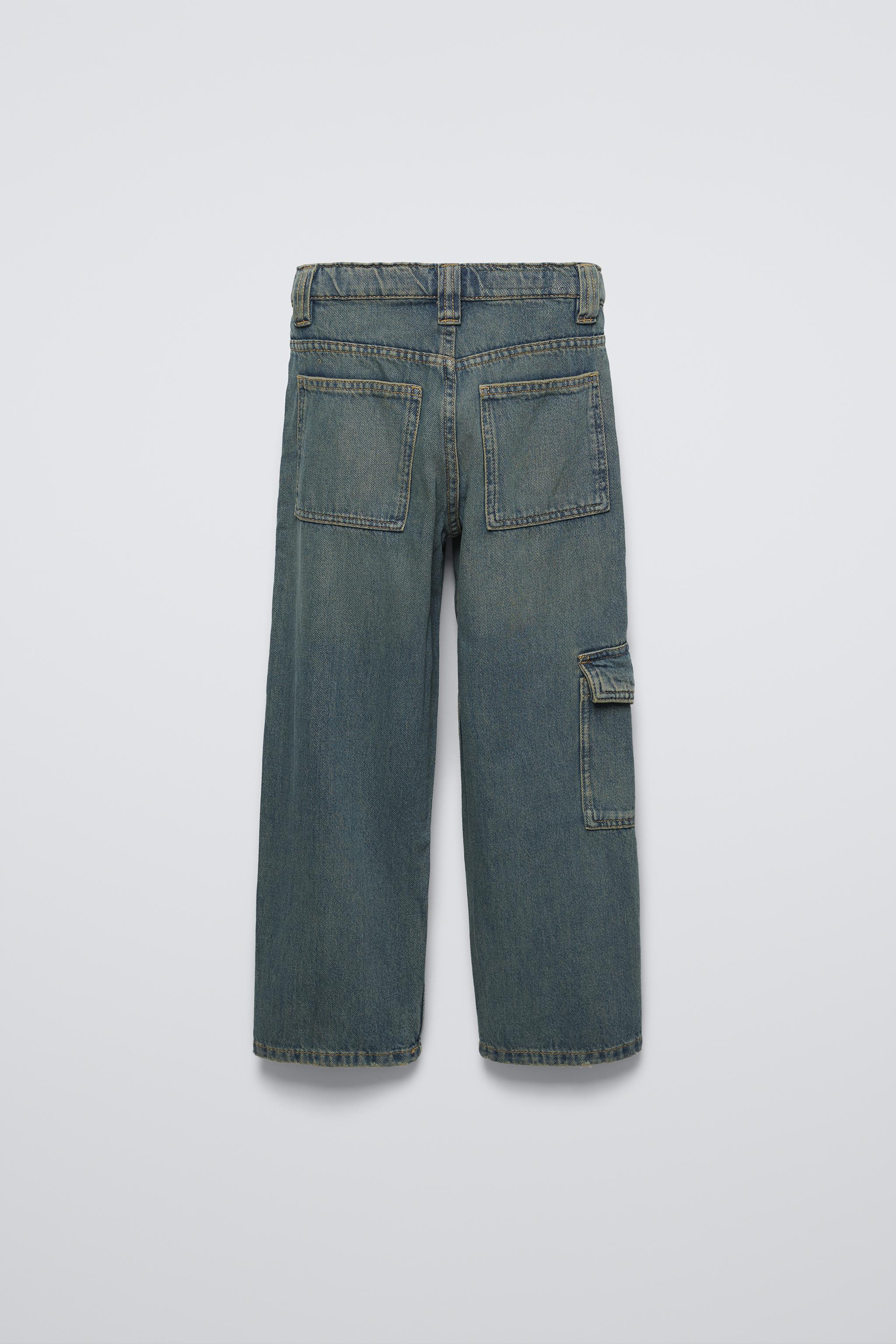 BAGGY JEANS WITH POCKETS