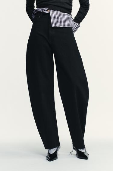 HIGH-WAIST TRF BARREL JEANS - Black by Zara