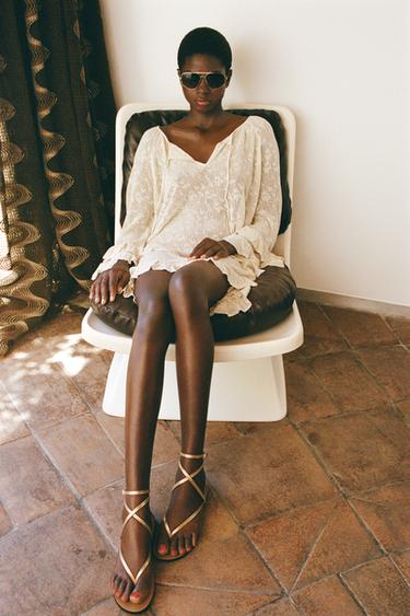 Zara POINTELLE KNIT RUFFLE DRESS - Ecru