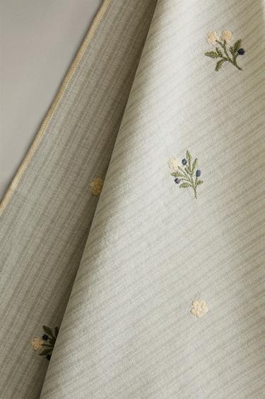 EMBROIDERED COTTON TEA TOWEL - GREENISH by Zara - Image 2