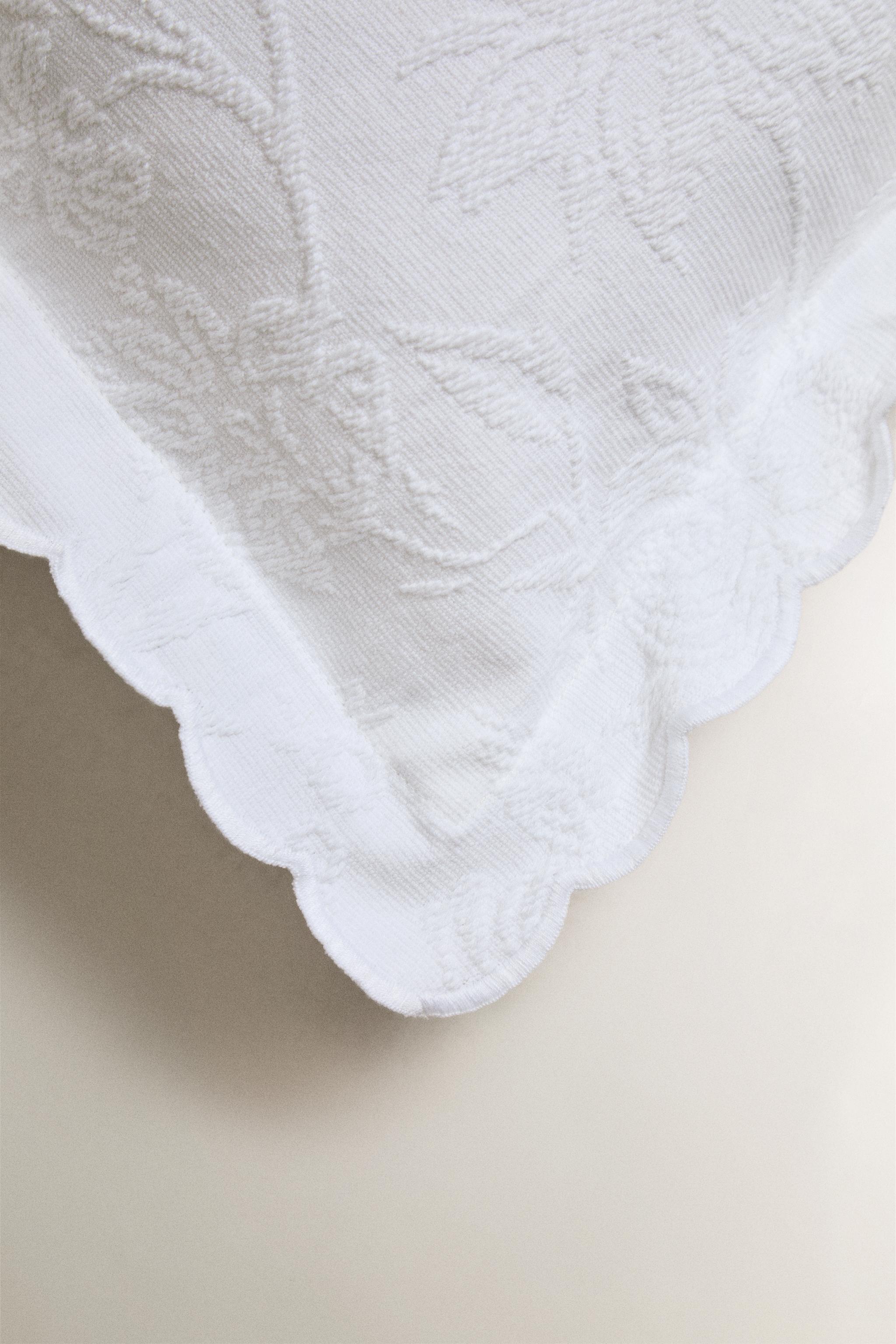 COTTON JACQUARD THROW PILLOW COVER — White