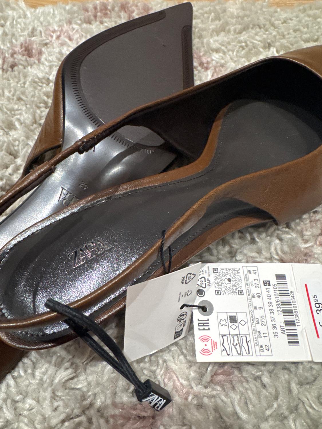 LEATHER KITTEN HEEL SHOES - Image 5