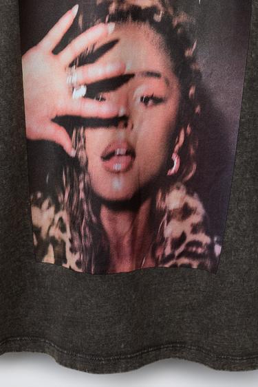 T-SHIRT EFFET DÉLAVÉ TYLA © - Gris anthracite de Zara - Image 3
