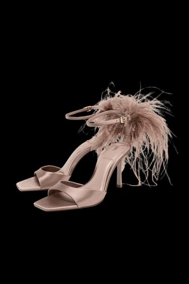 SANDALETTE MIT ABSATZ UND FANTASIEFEDERN - Beige von Zara