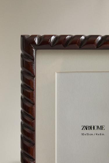 HERRINGBONE WOODEN PHOTO FRAME - Brown by Zara - Image 3