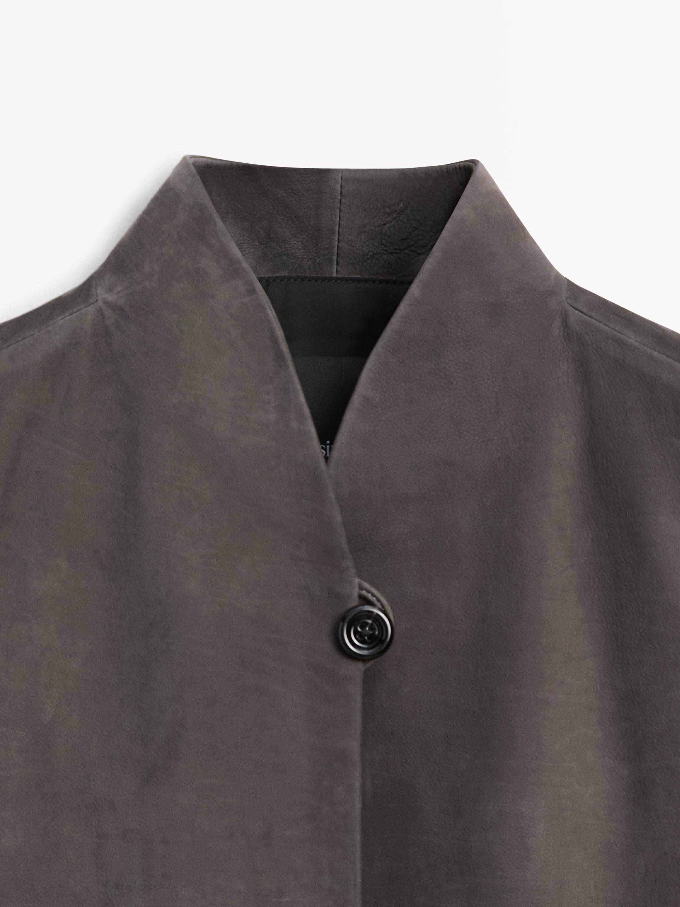 Leather waistcoat with velvety finish