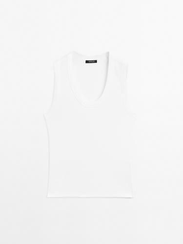 Top cuello redondo rib heavy weight - Blanco roto de Zara - Imagen 0