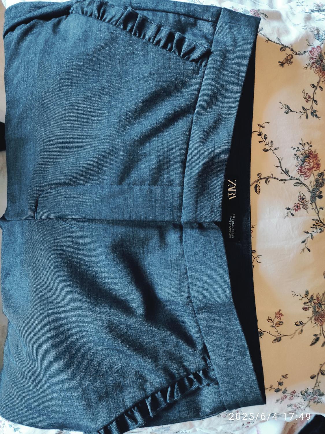 SKINNY TROUSERS WITH FRILLS ON POCKET - Image 4