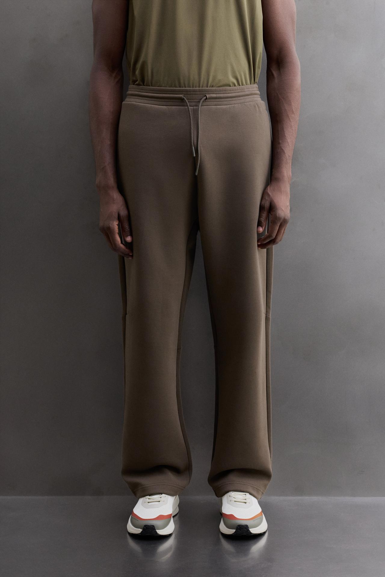 TECHNICAL TRACK PANTS — Dark brown