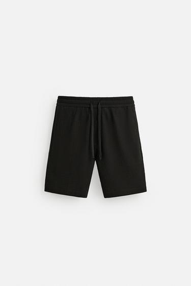 STRIPED JACQUARD BERMUDA SHORTS - Black by Zara