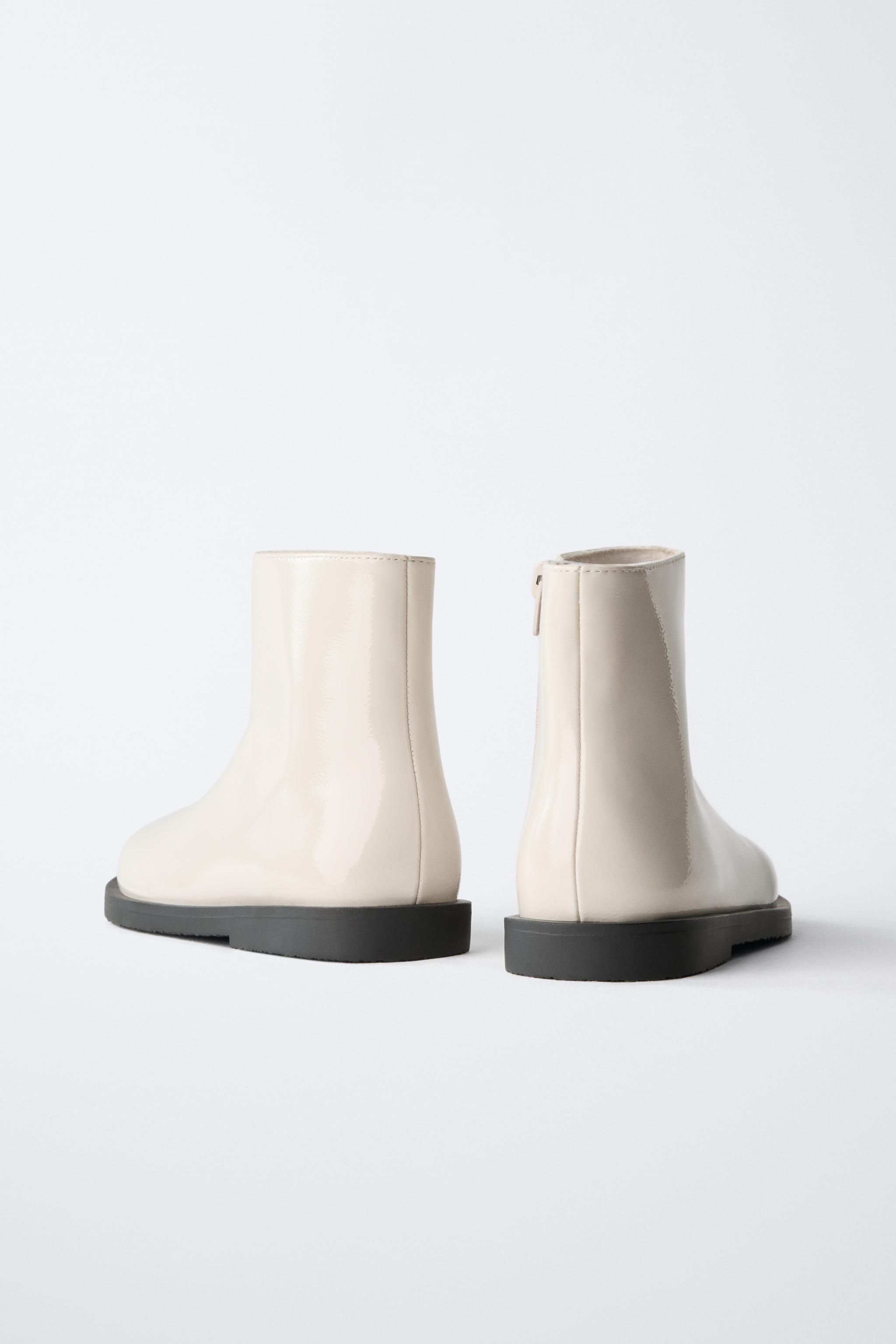 BOTTES VERNIES