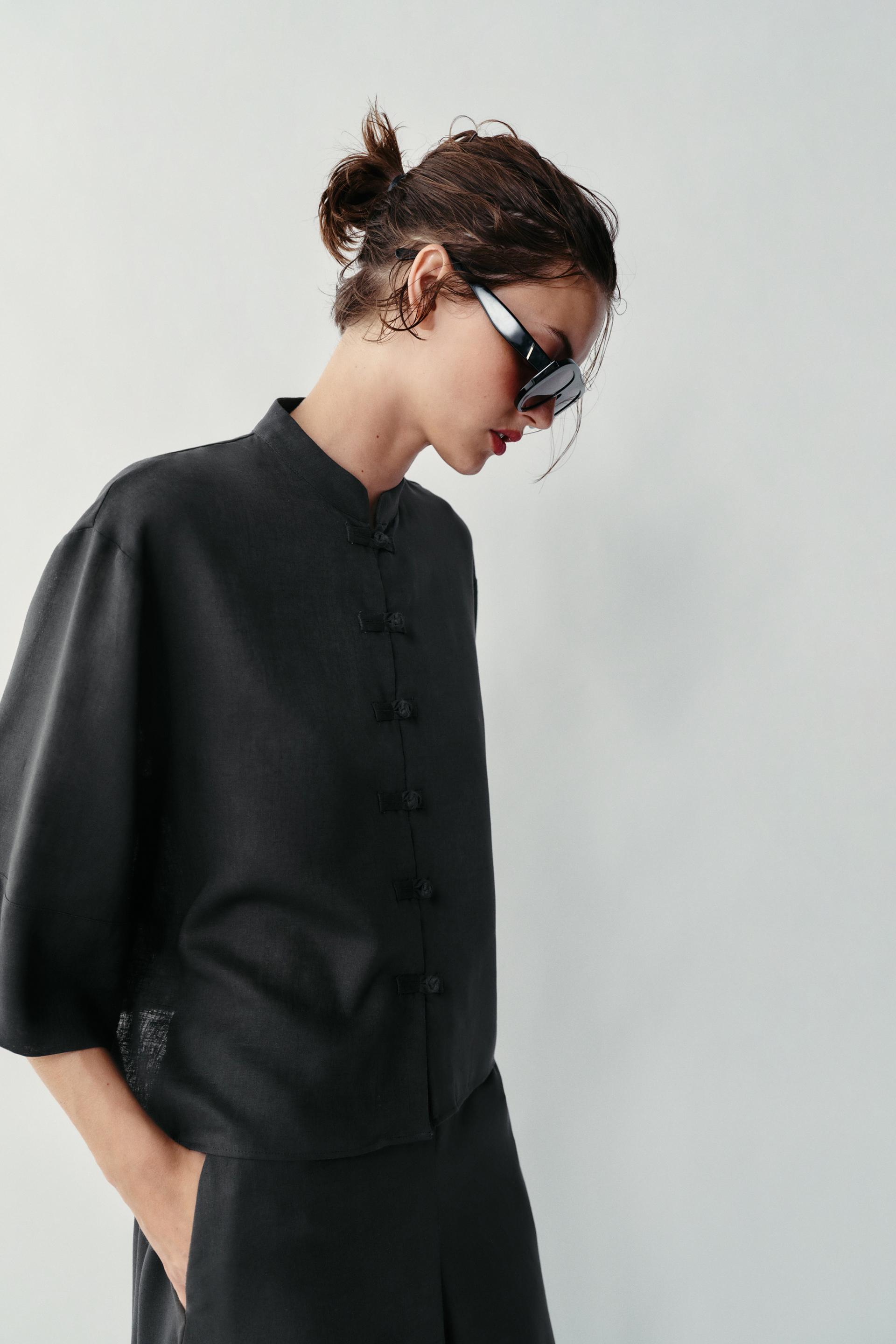 LINEN SHIRT WITH FROG FASTENING thumbnail 3