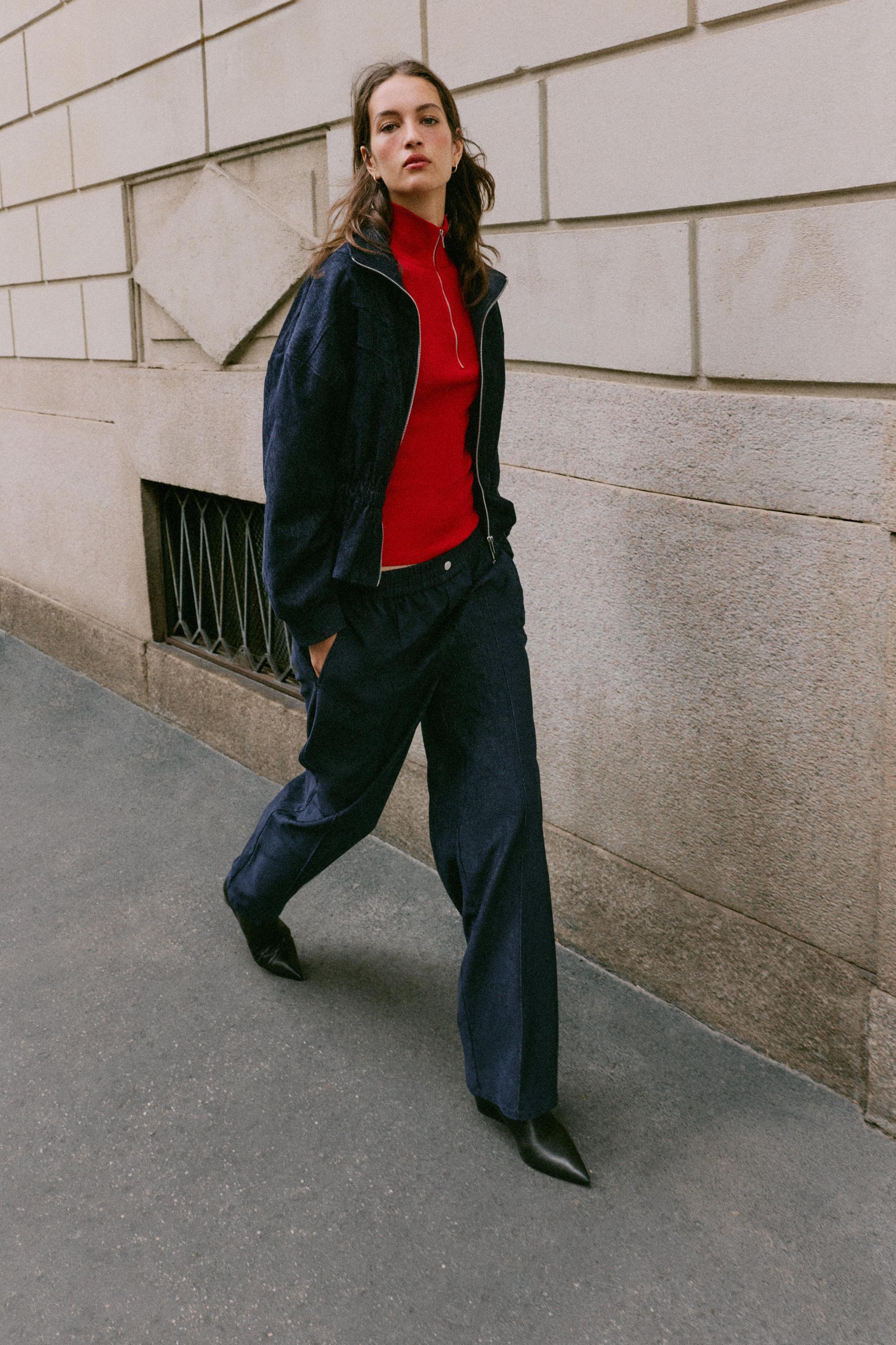 WIDE-LEG ELASTIC WAISTBAND PANTS