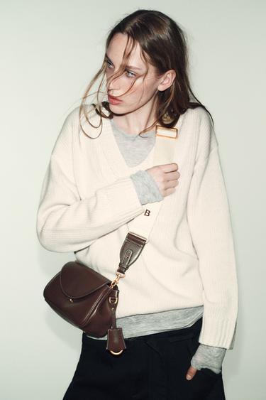 Zara LONG CROSSBODY BAG - Chocolate