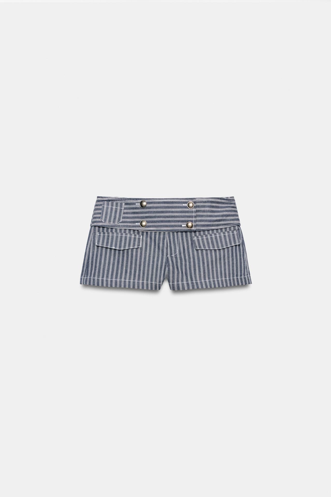 STRIPED BUTTON MINI SHORTS — Navy / White