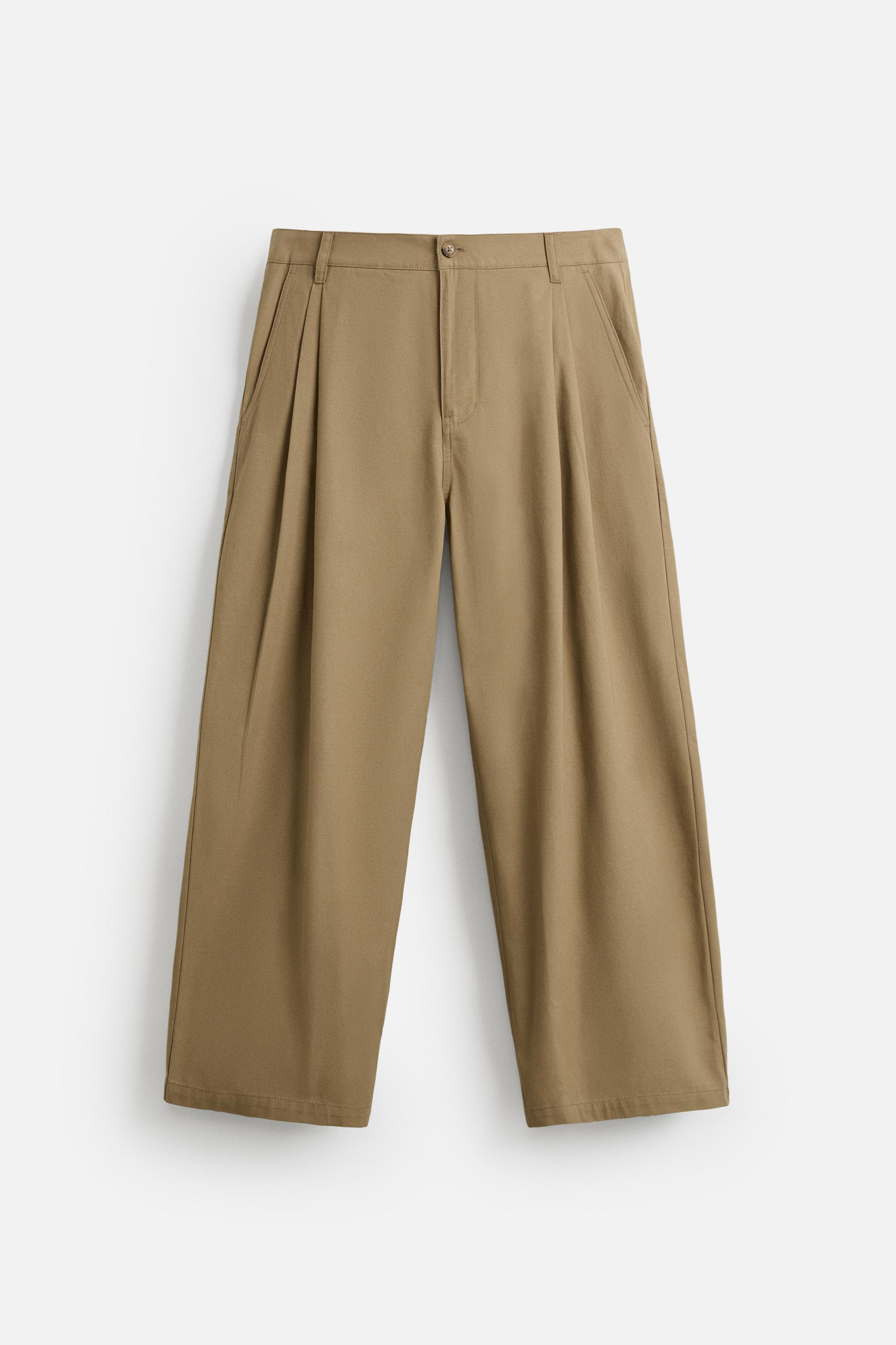PLEATED WIDE FIT PANTS
