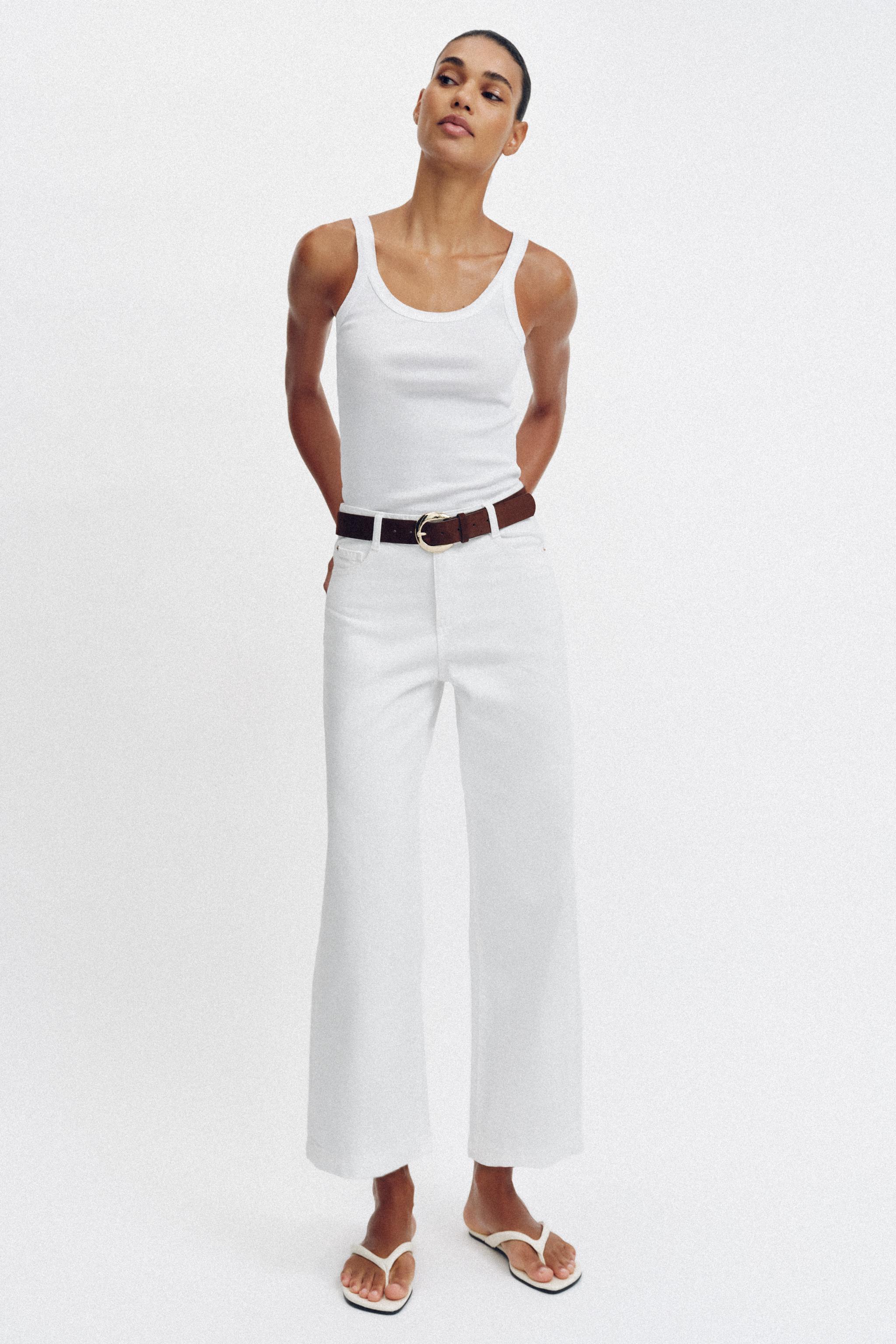 JEAN LARGE COURT TAILLE HAUTE À CEINTURE