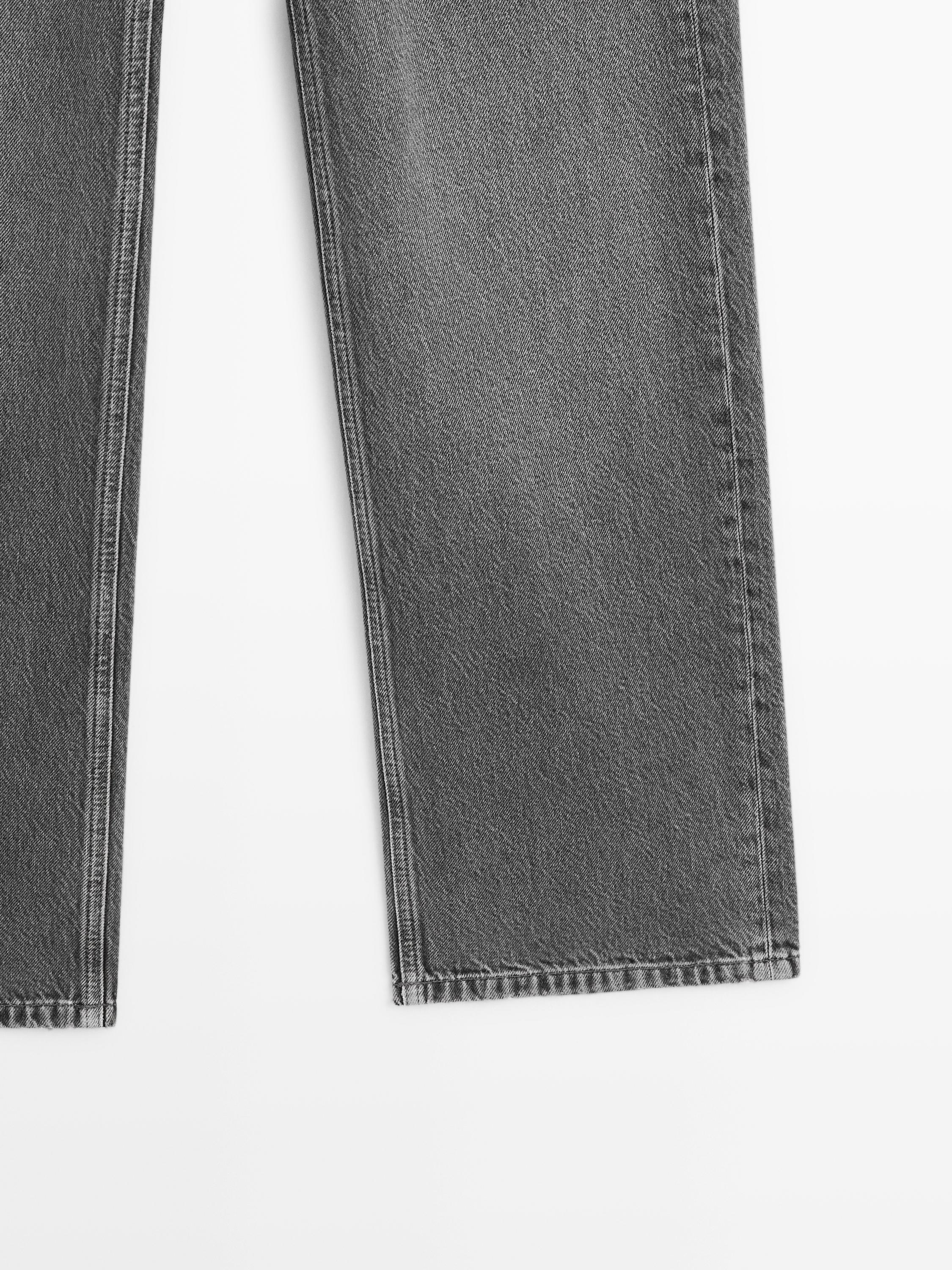 Mid-rise wide-leg jeans