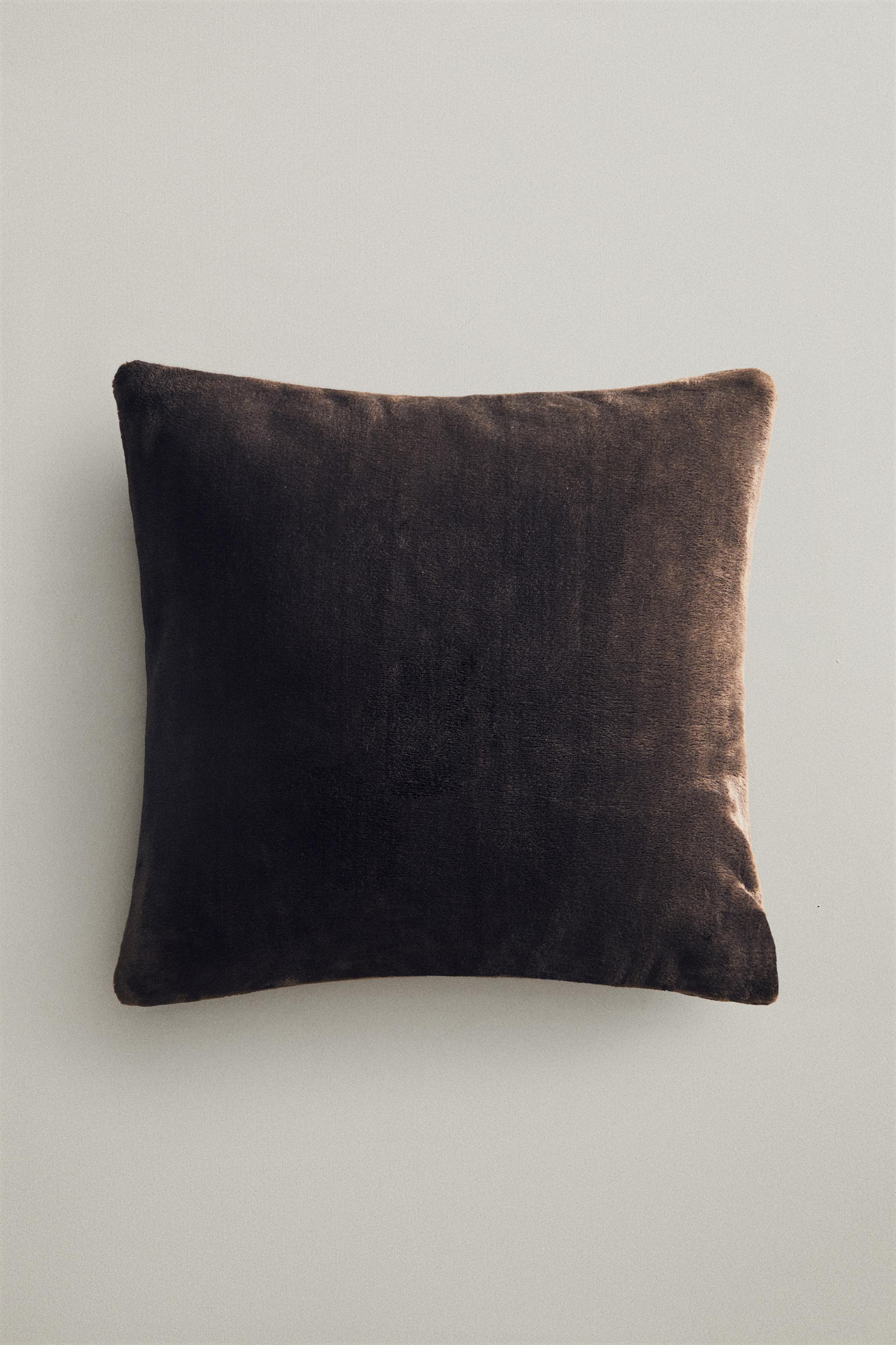 PLAIN FAUX FUR THROW PILLOW COVER