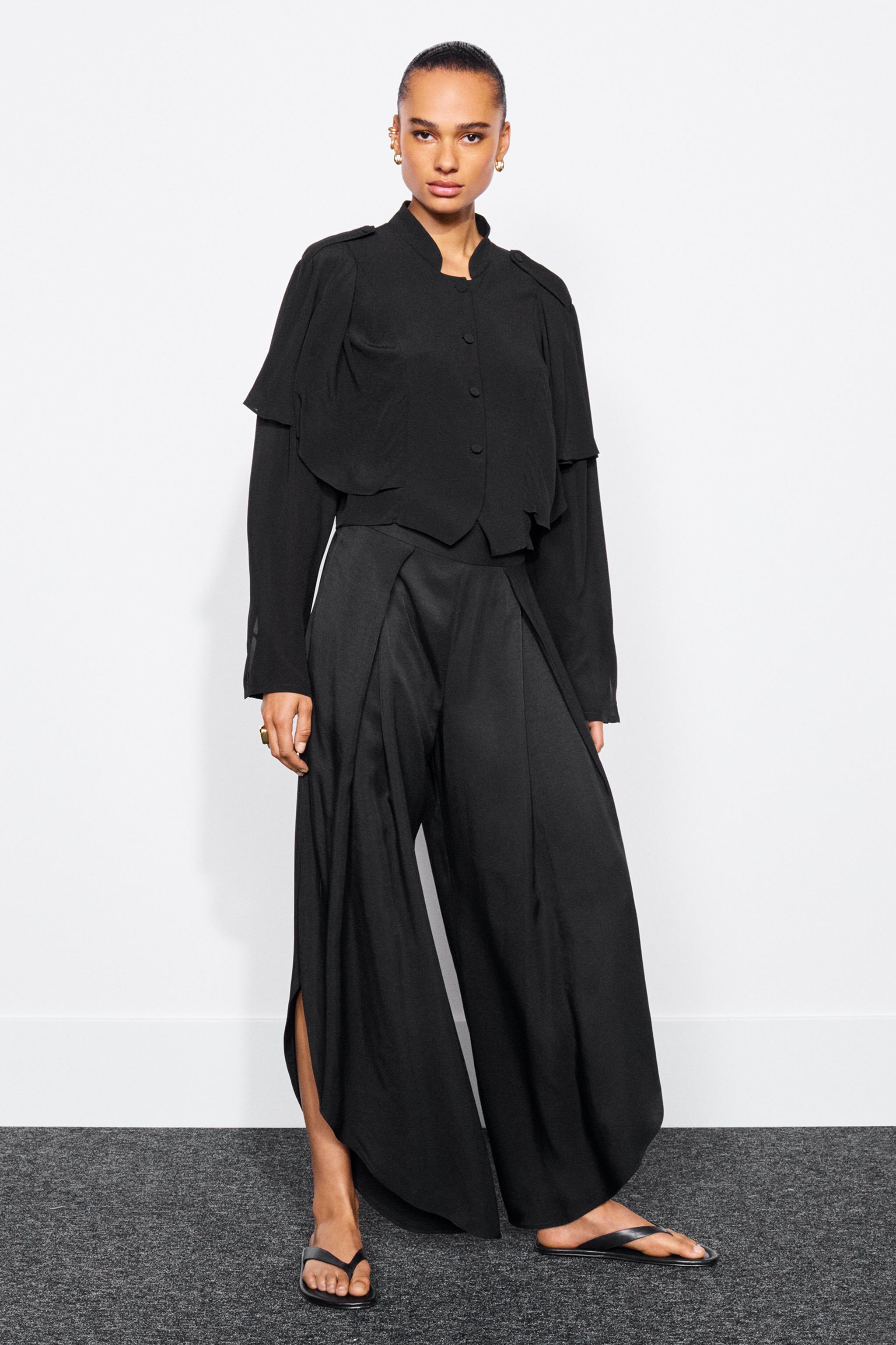Pantalon con aberturas