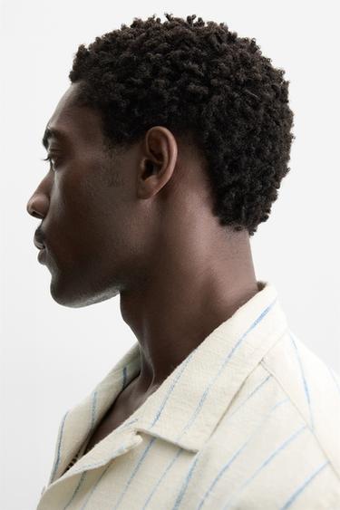 CHEMISE STRUCTURE À RAYURES - Écru / Bleu de Zara - Image 5