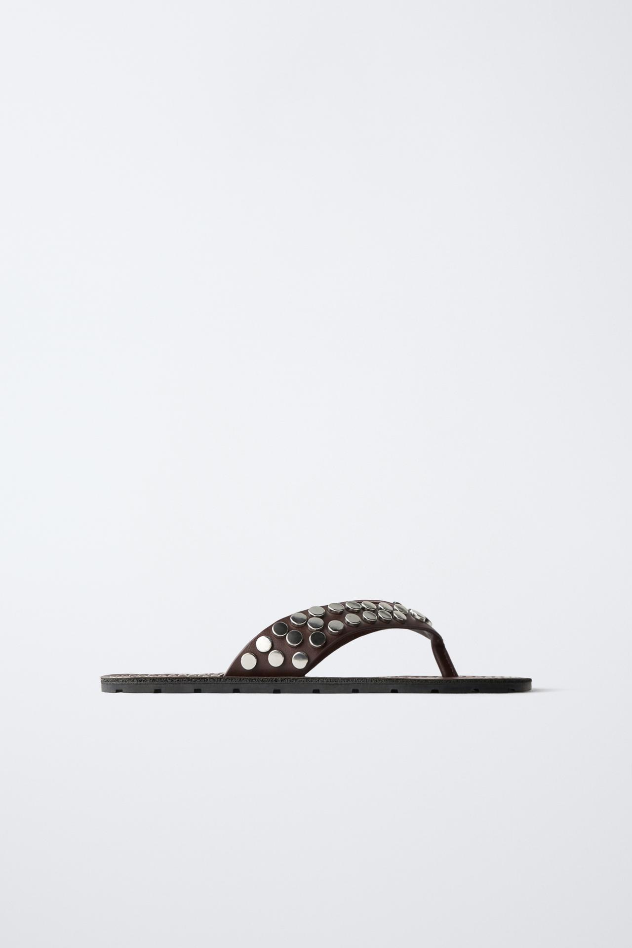 STUDDED SANDALS — Brown