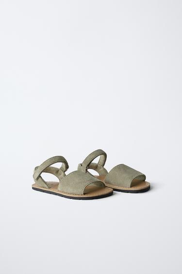 SANDALIA PIEL - Verde Caqui de Zara