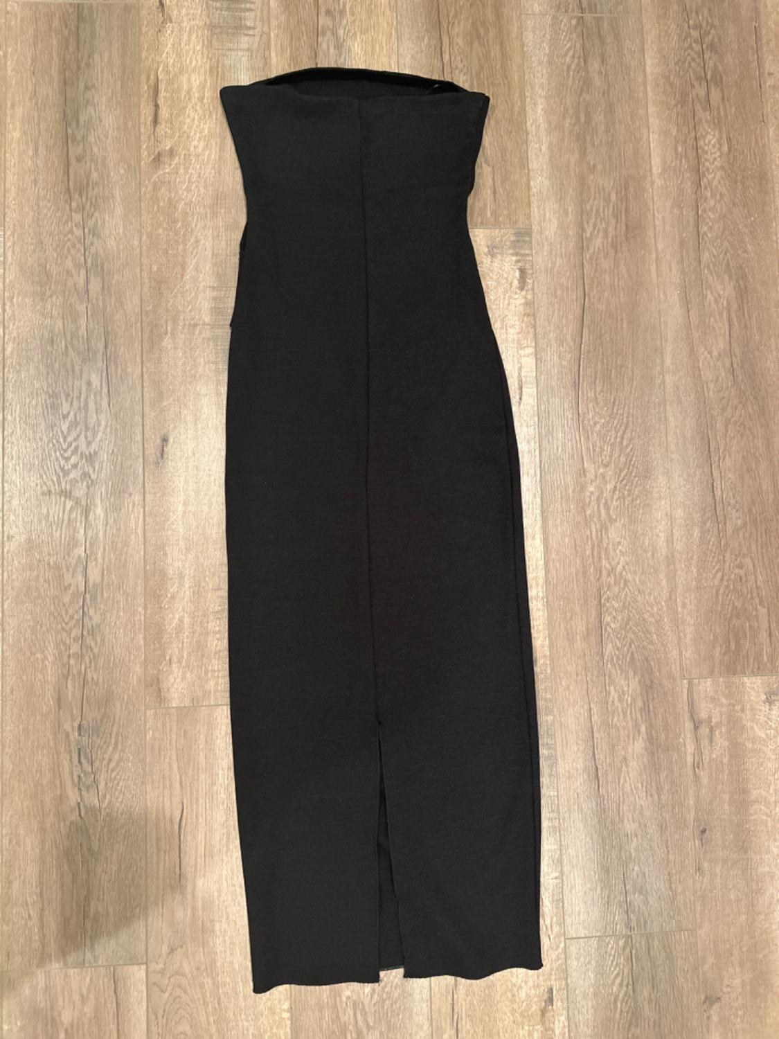 VESTIDO LARGO CUT OUT - Image 2