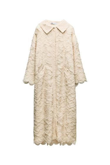 PETAL COAT WITH PETER PAN COLLAR