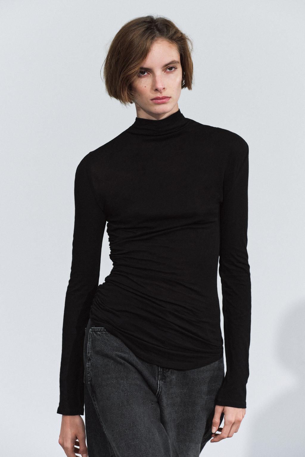 HIGH NECK RUCHED TOP