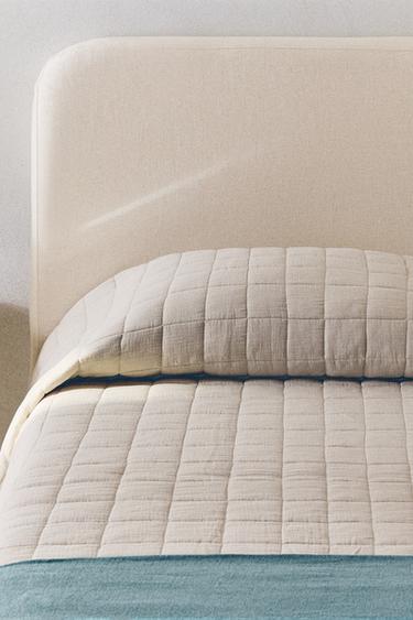 DZIECIĘCA NARZUTA NA ŁÓŻKO Z MUŚLINU W KRATKĘ - Szary Zara