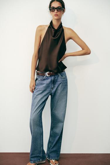TOP HALTER SATINADO - Marrón de Zara
