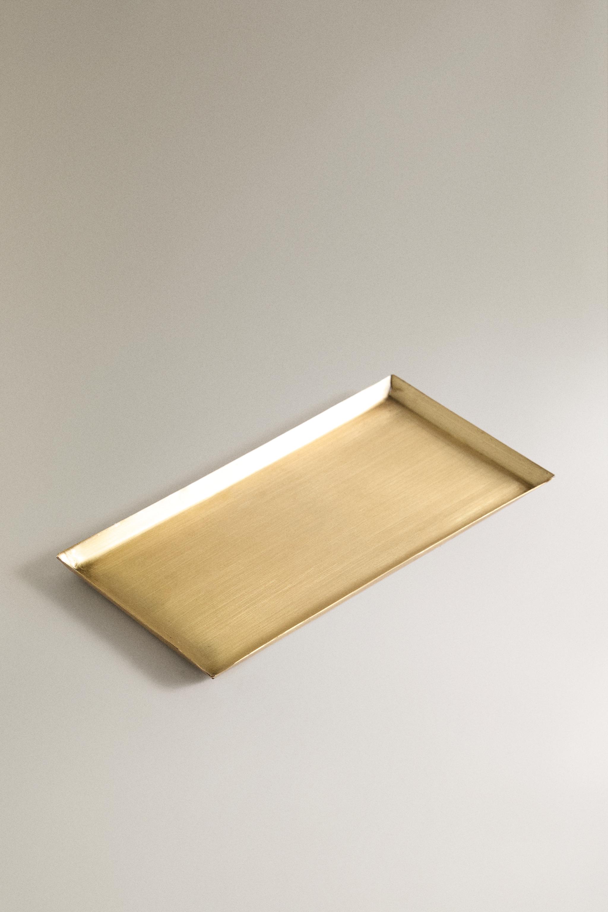 DECORATIVE BRASS TRAY