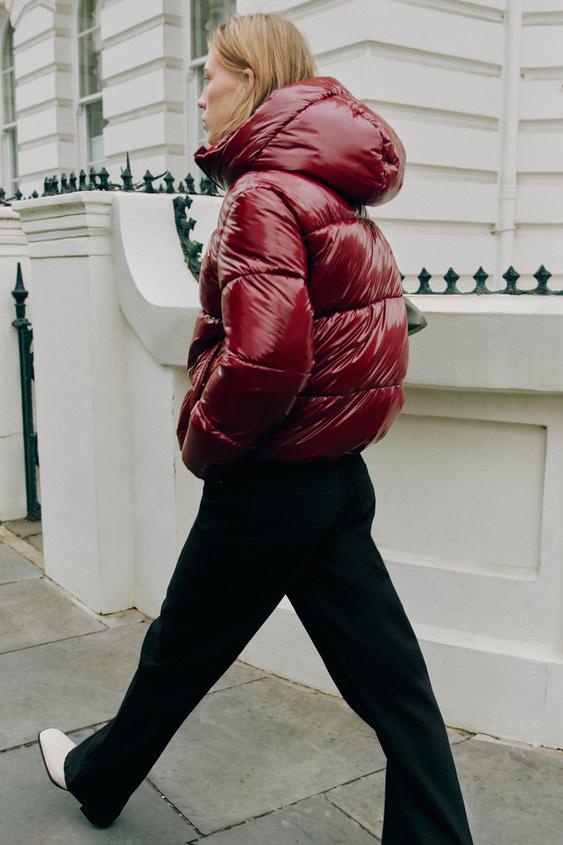 ANORAK MATELASSÉ À CAPUCHE DÉPERLANT ET COUPE-VENT - Rouge | ZARA France