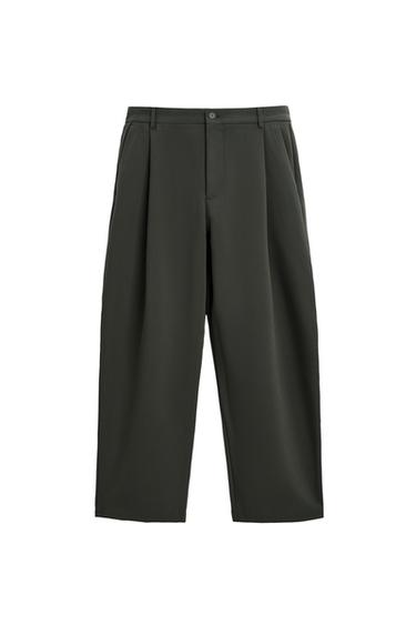 RELAXED FIT PLEATED TROUSERS