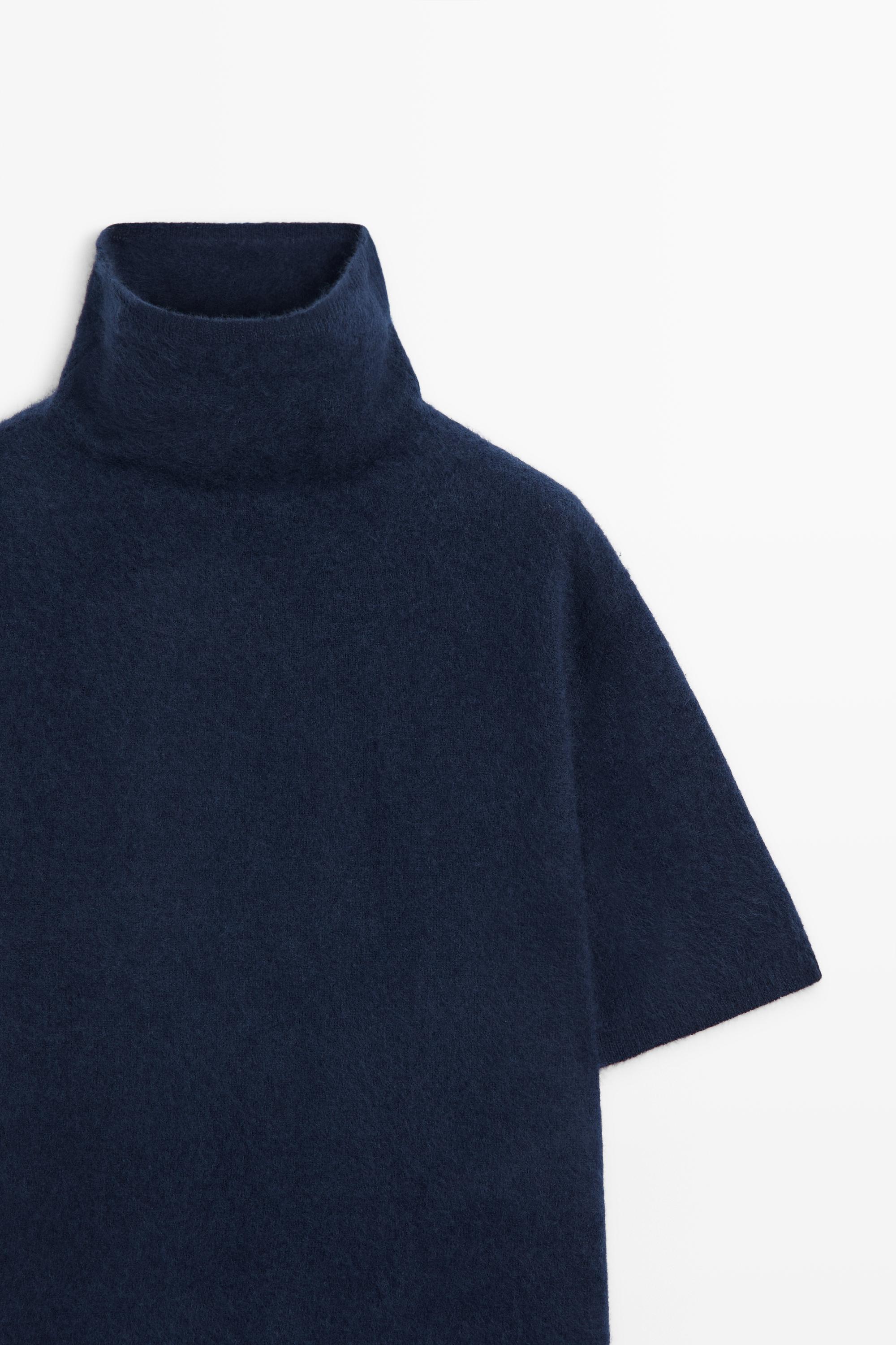 100% wool oversize short-sleeve knit sweater