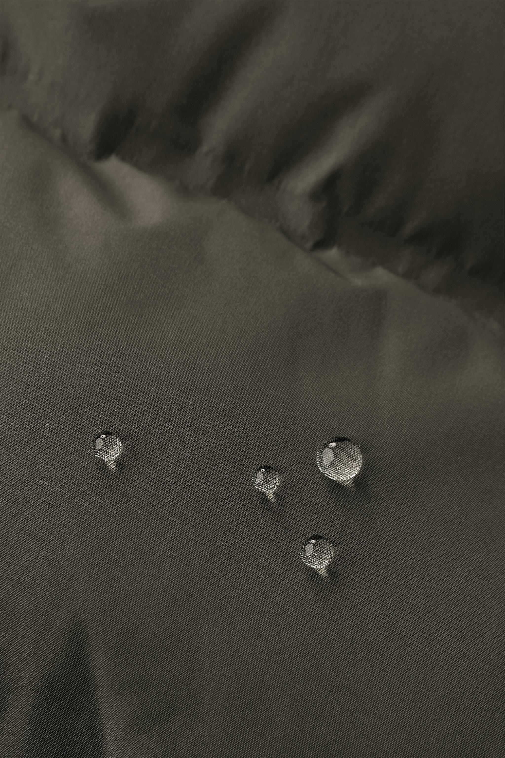 WATER REPELLENT LABEL PUFFER COAT