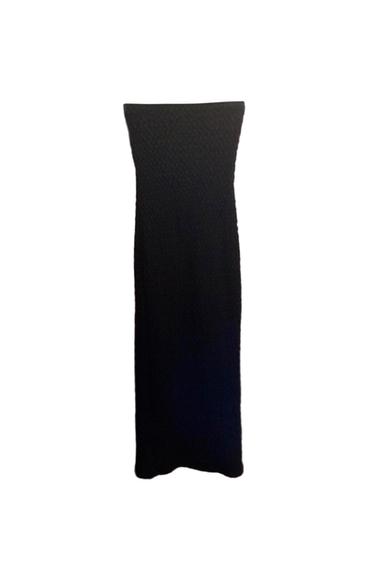 STRAPLESS TEXTURED LONG BLACK DRESS