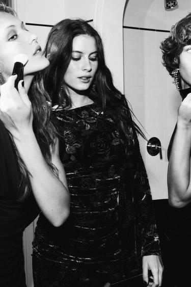 Zara DRAPED VELVET DRESS - Black / Brown