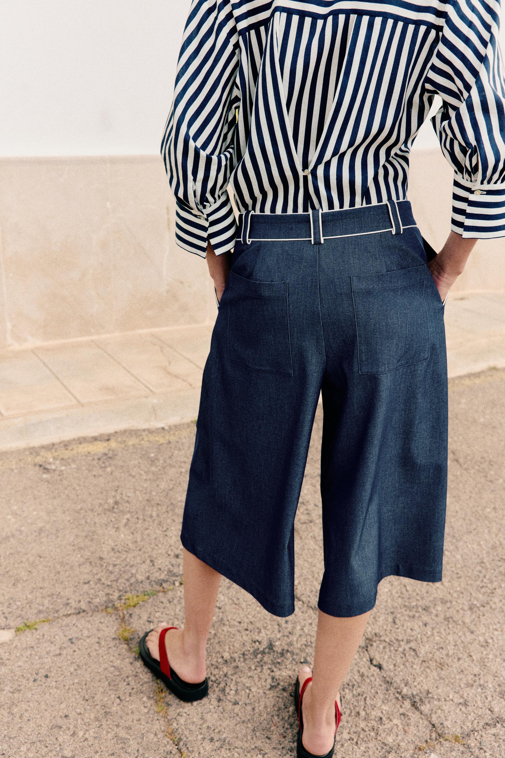 WIDE SHORTS WITH CONTRAST PIPING