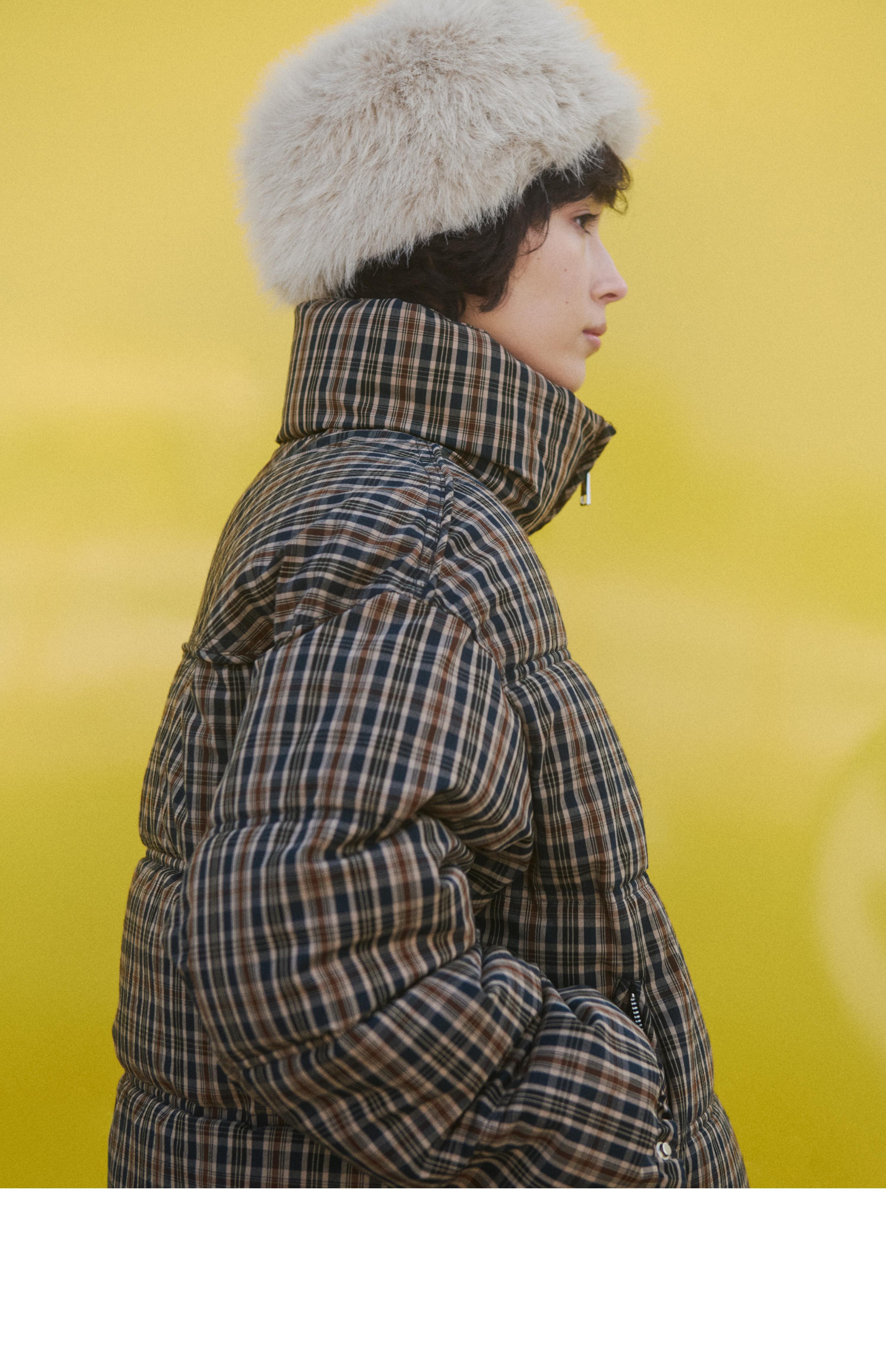 ZARA Japan / 日本 | SALE