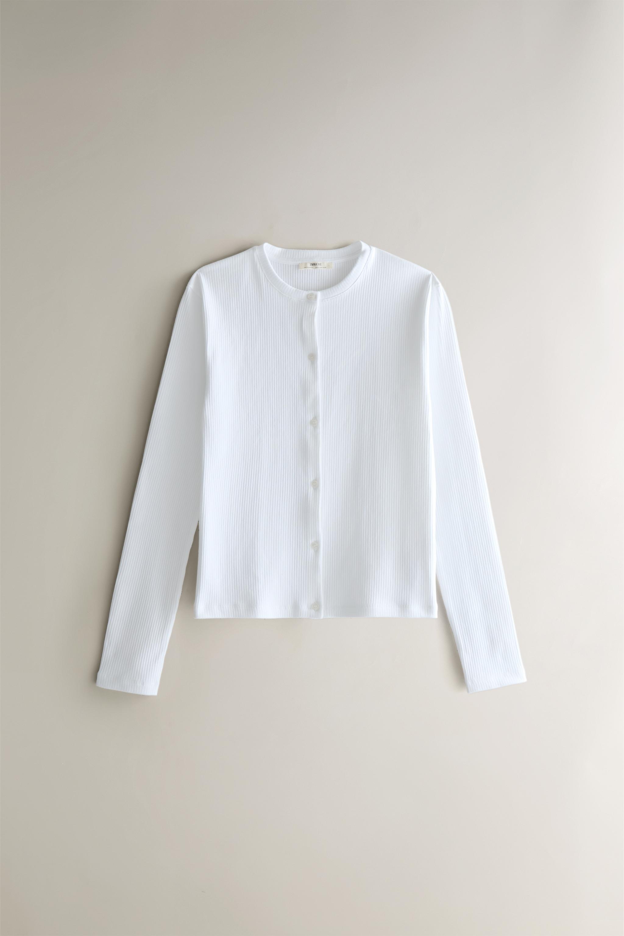LONG SLEEVE BUTTON T-SHIRT