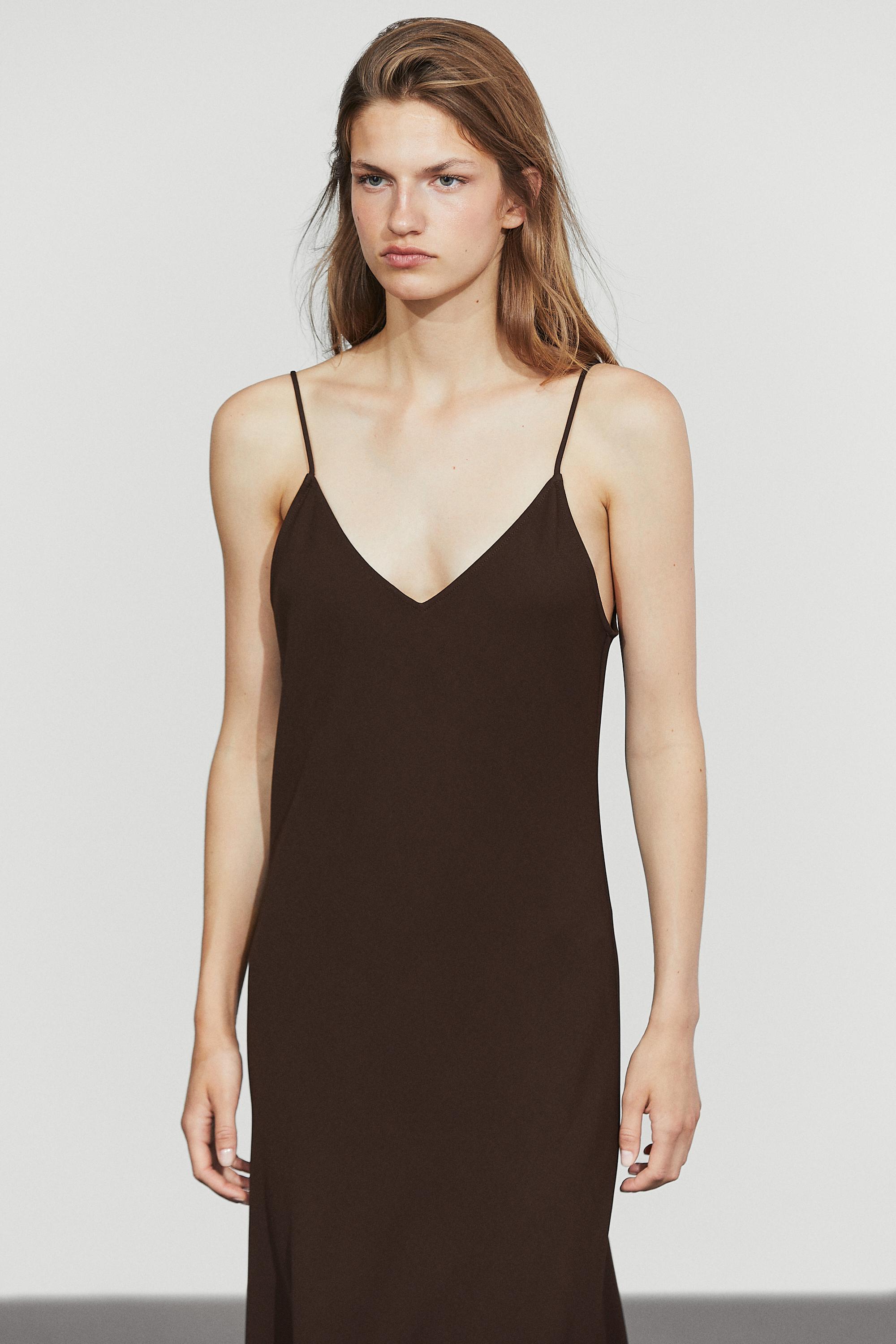 Flowing spaghetti strap midi dress — Brown