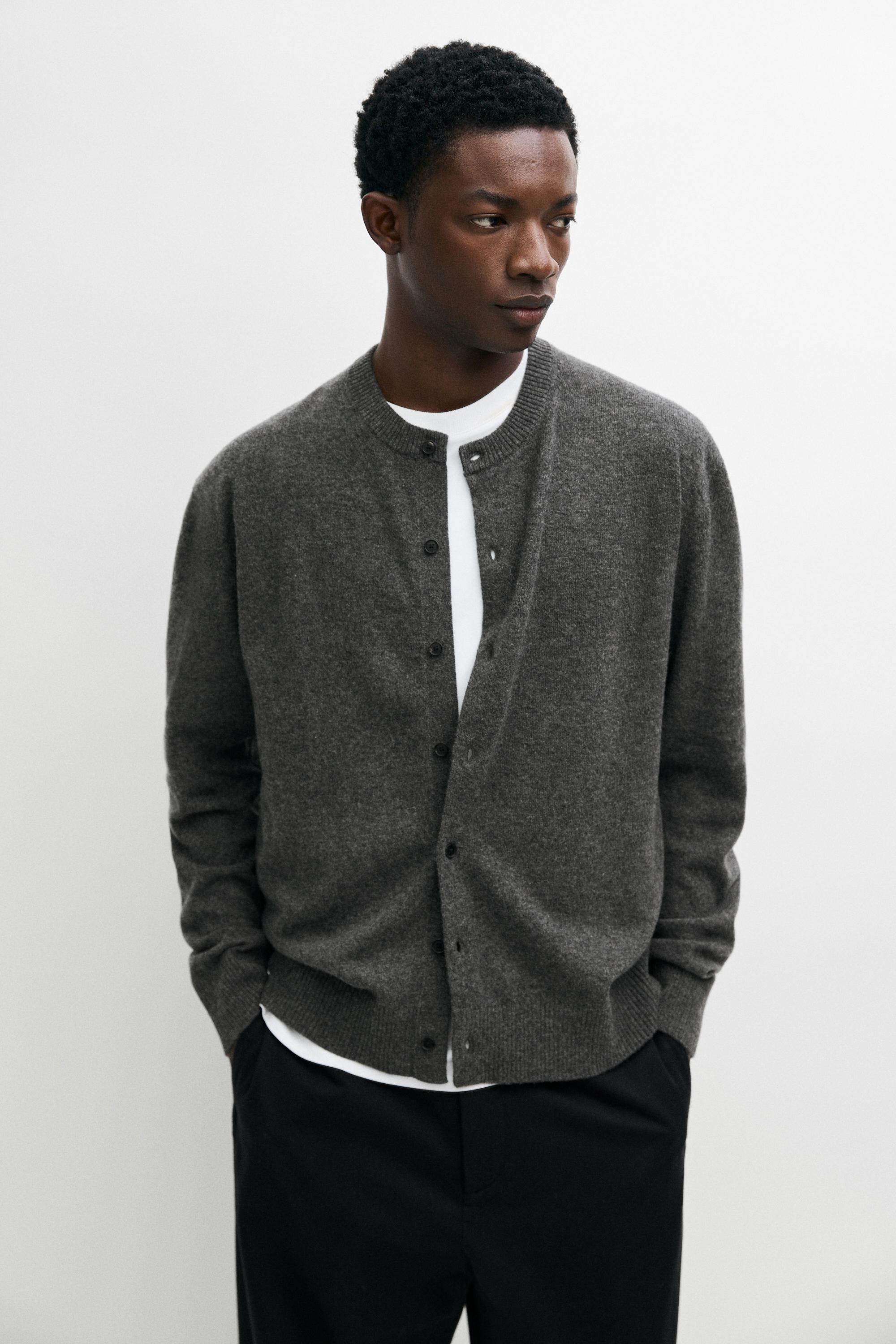 Cardigan en maille, boutons, 100 % laine, détail daim