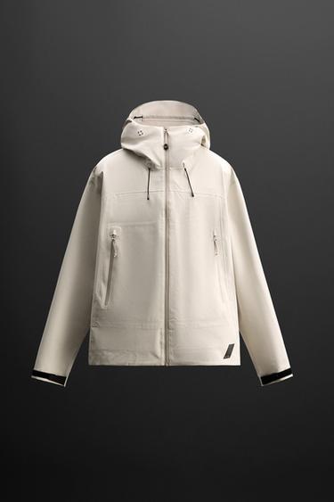 BLUSÃO TÉCNICO IMPERMEÁVEL - Pedra da Zara