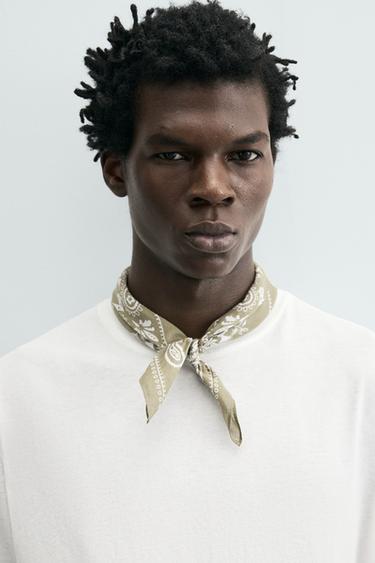 BANDANA ESTAMPADO PAISLEY - Verde gris de Zara - Imagen 0