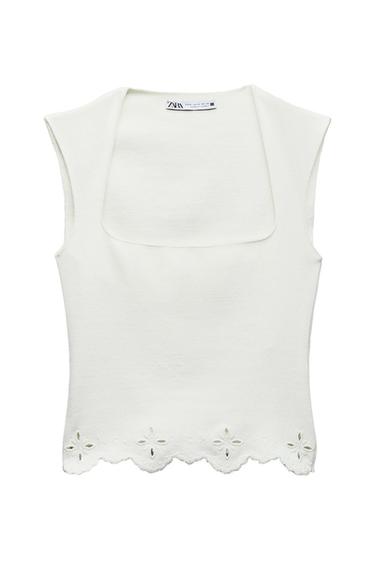 EMBROIDERED STRETCH KNIT TOP