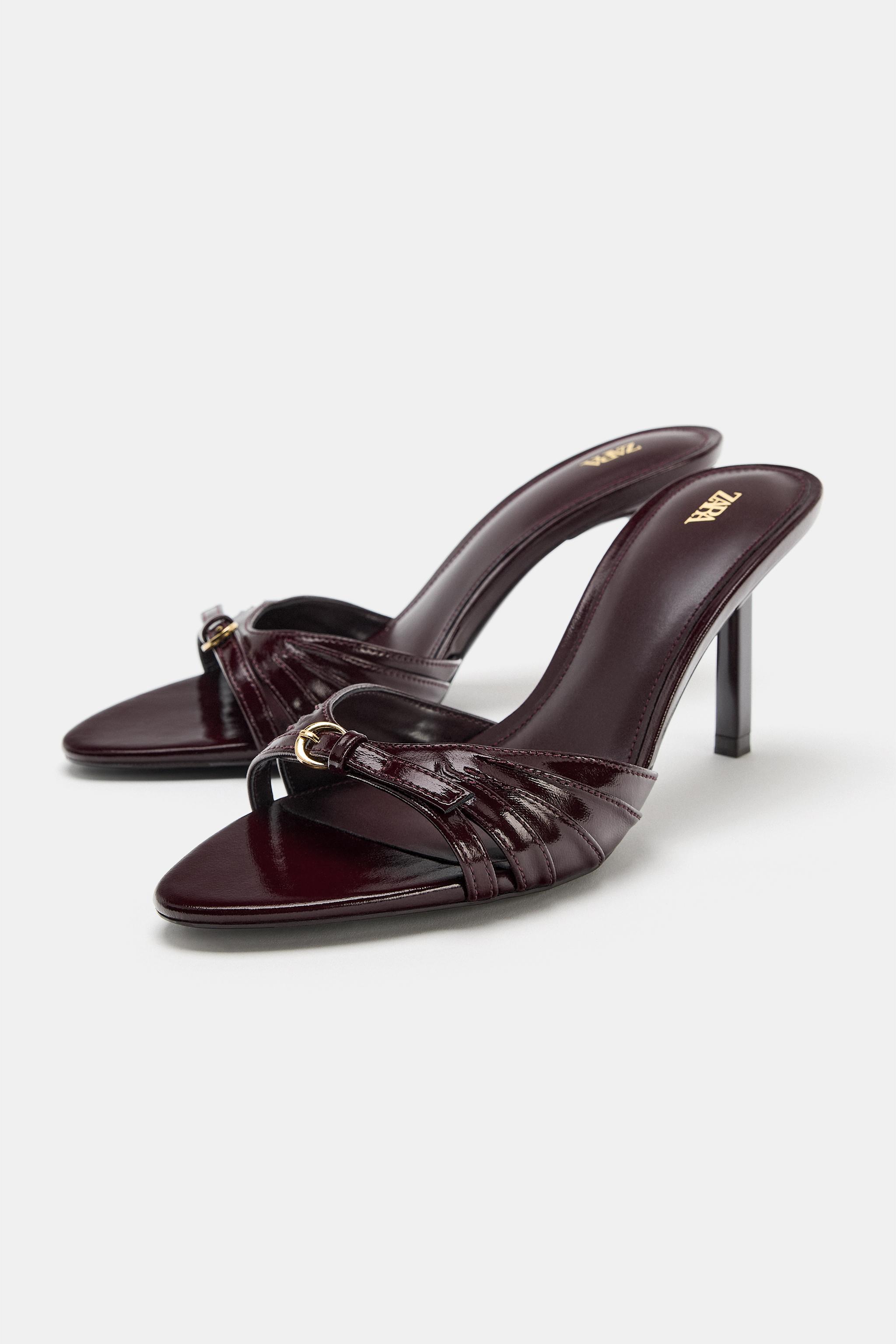 BUCKLE DETAIL SANDALS — Burgundy Red